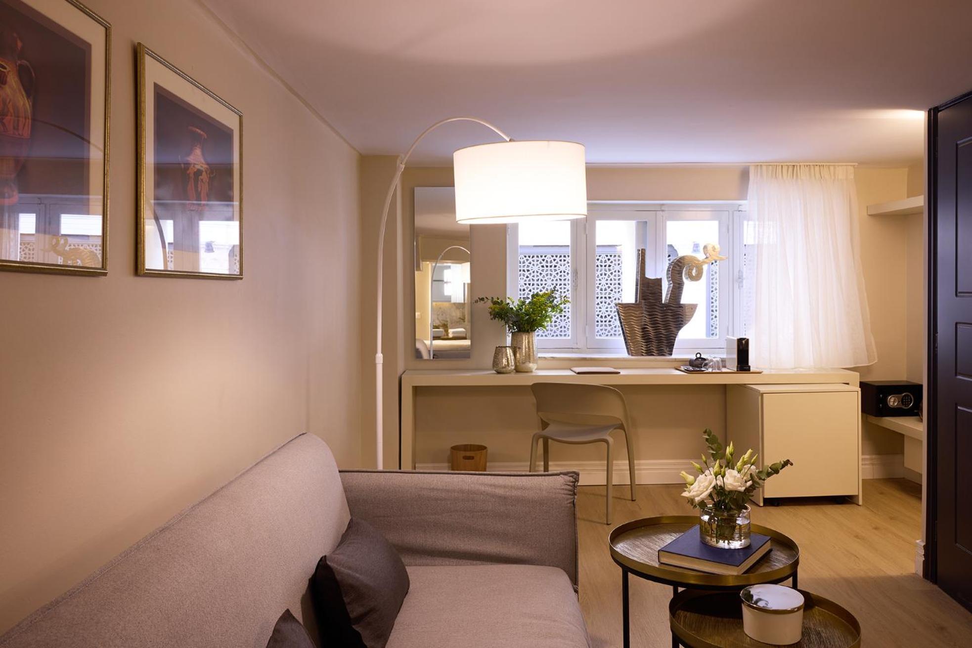 Vrachos Athens Suites エクステリア 写真