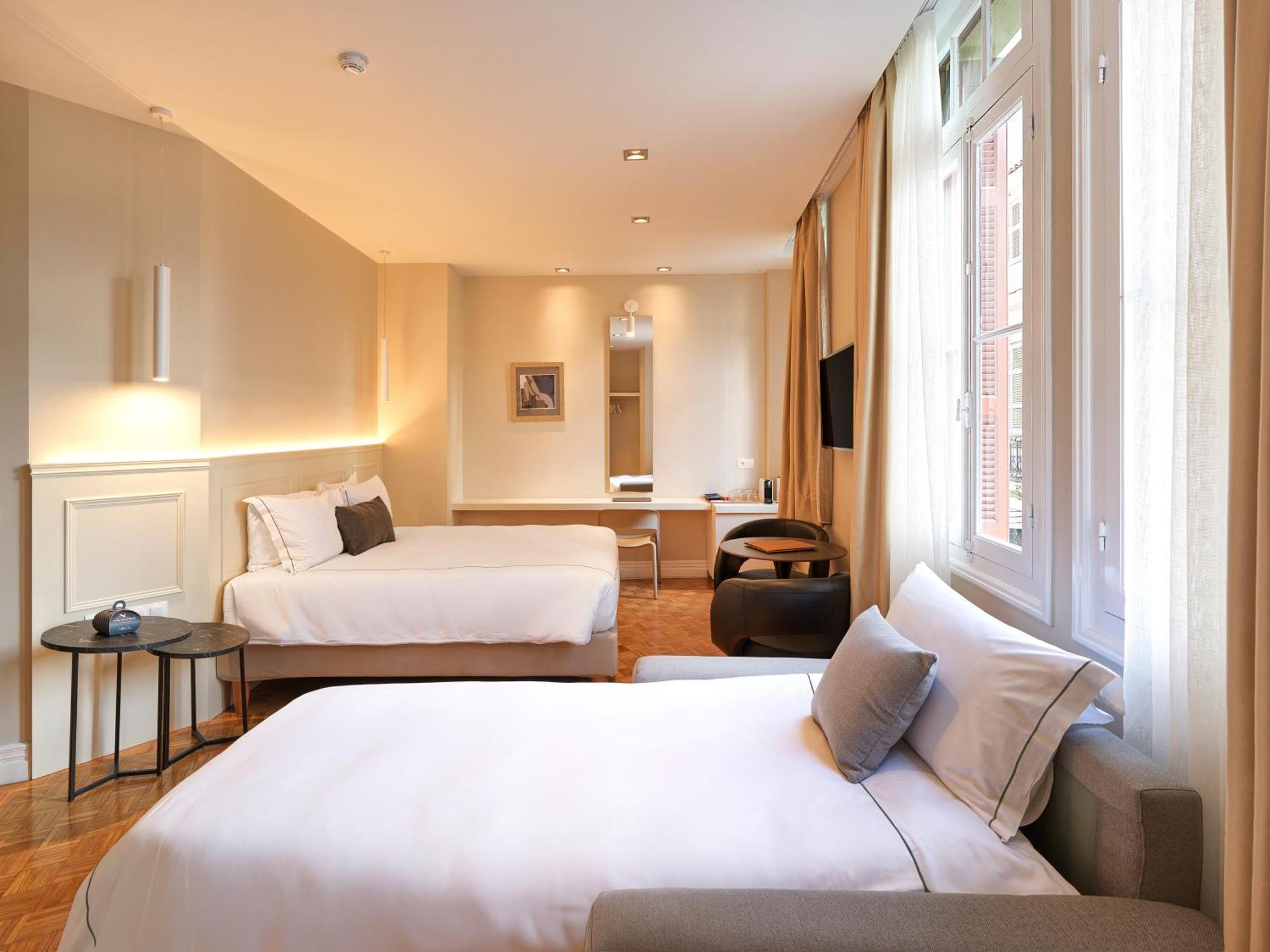 Vrachos Athens Suites エクステリア 写真
